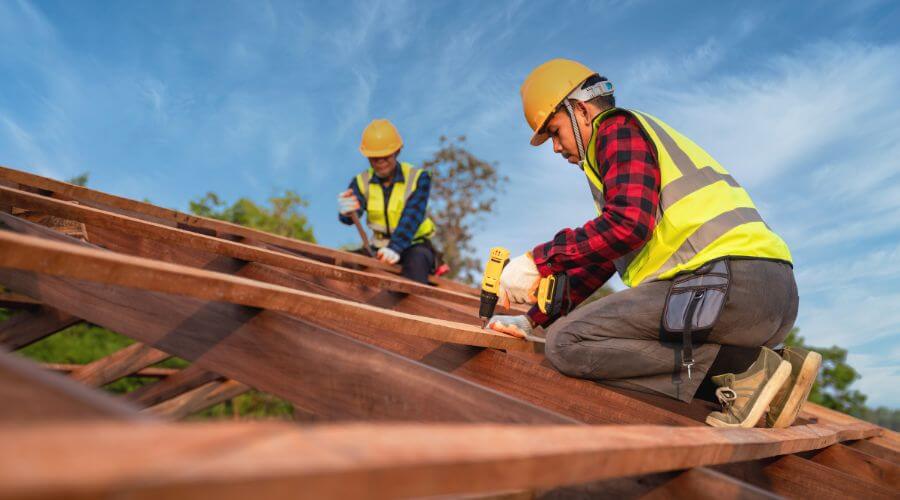 Professional residential roofers in Oakville, IN